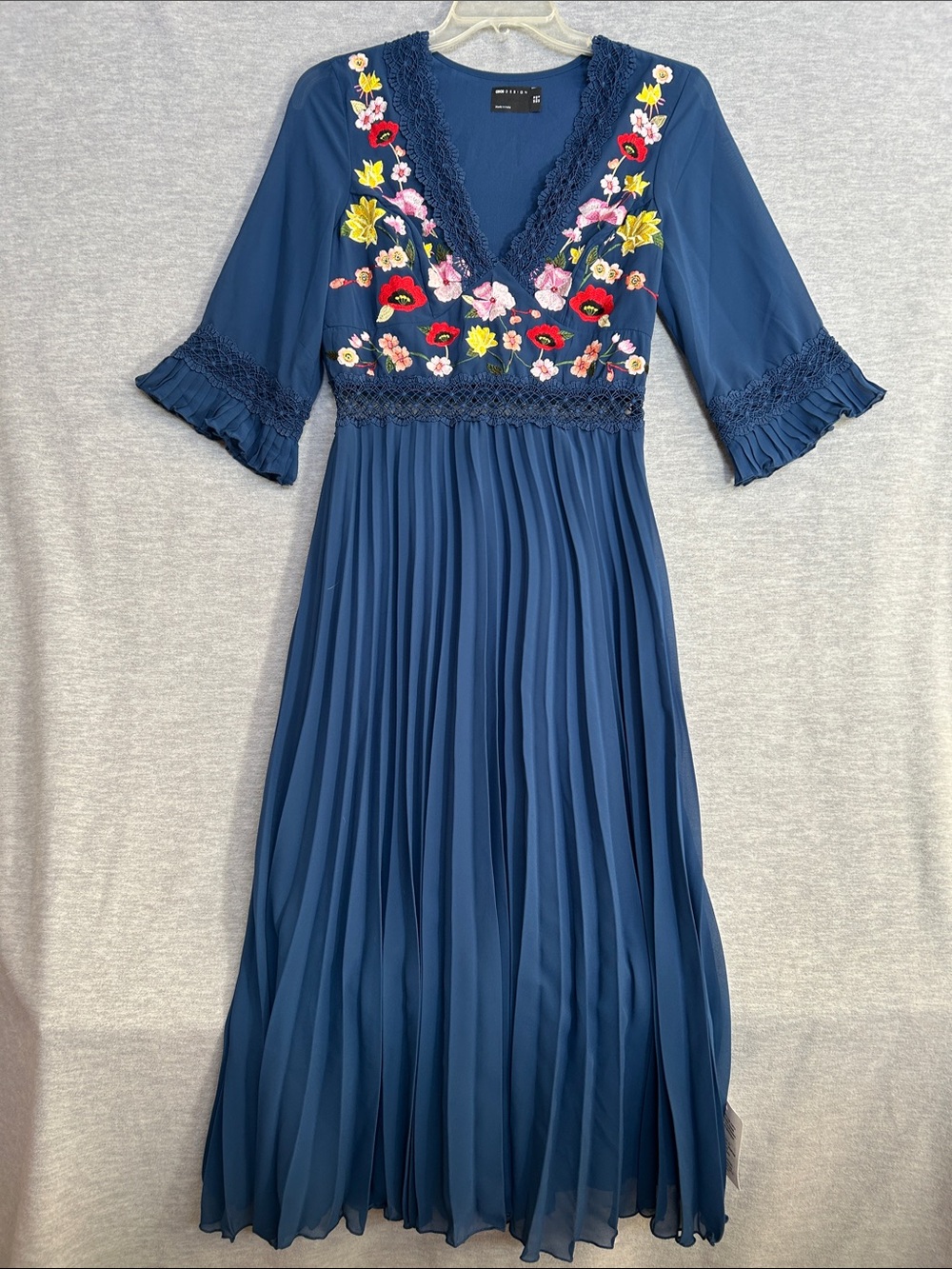 ASOS Party Special Occasion Event Going Out Evening Lace Embroidered  Midi Dress